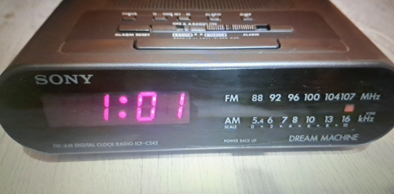Sony ICF-C242 FM/AM Digitale Wekkerradio - Dream Machine, Ophalen of Verzenden, Zo goed als nieuw, Overige typen