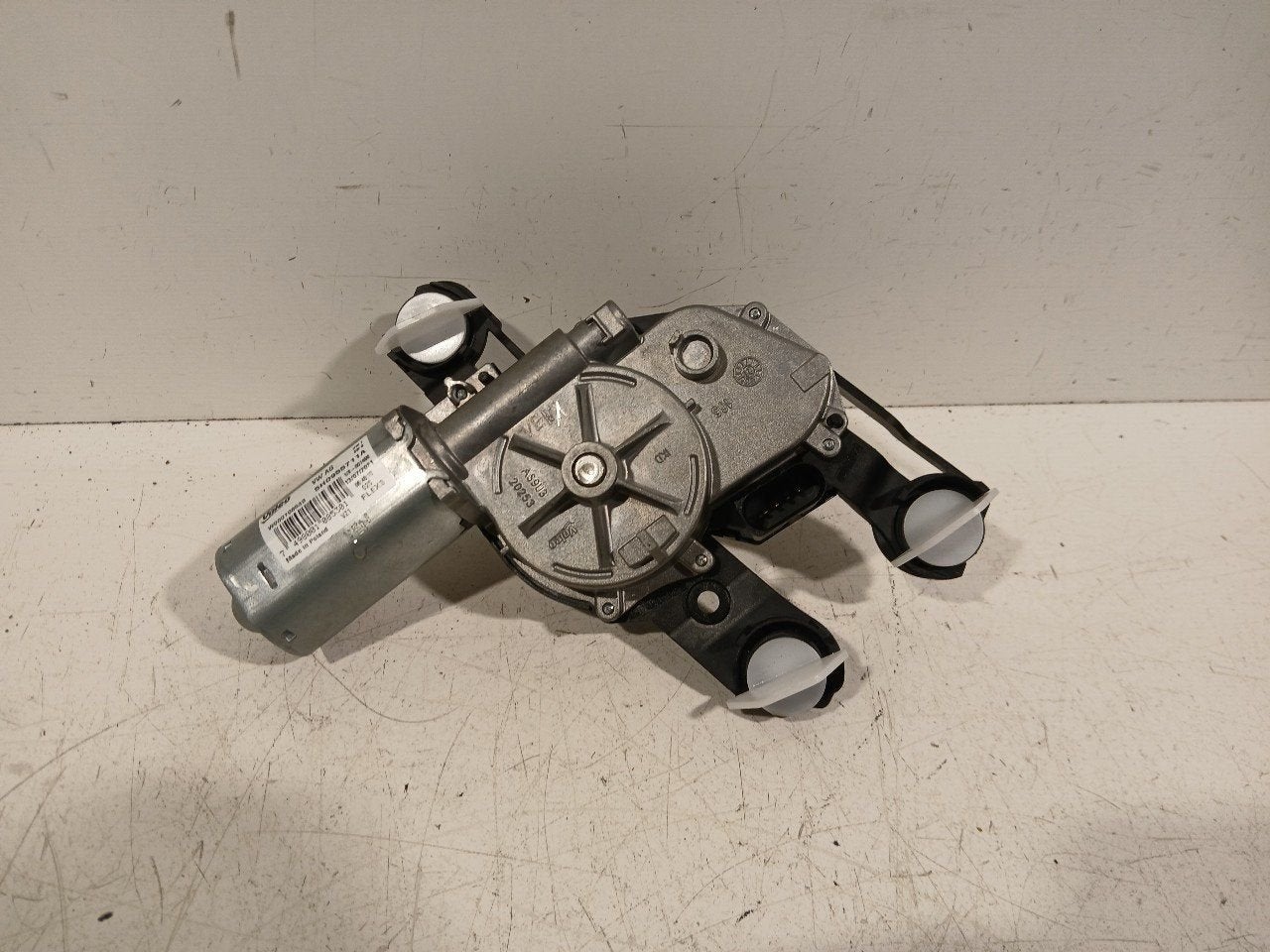 Ruitenwissermotor achter Volkswagen Golf, Onderdelen@venauto.nl, Van der Ven Autorecycling B.V., Gebruikt, Ettenseweg 76, 4706 PB Roosendaal, The Netherlands