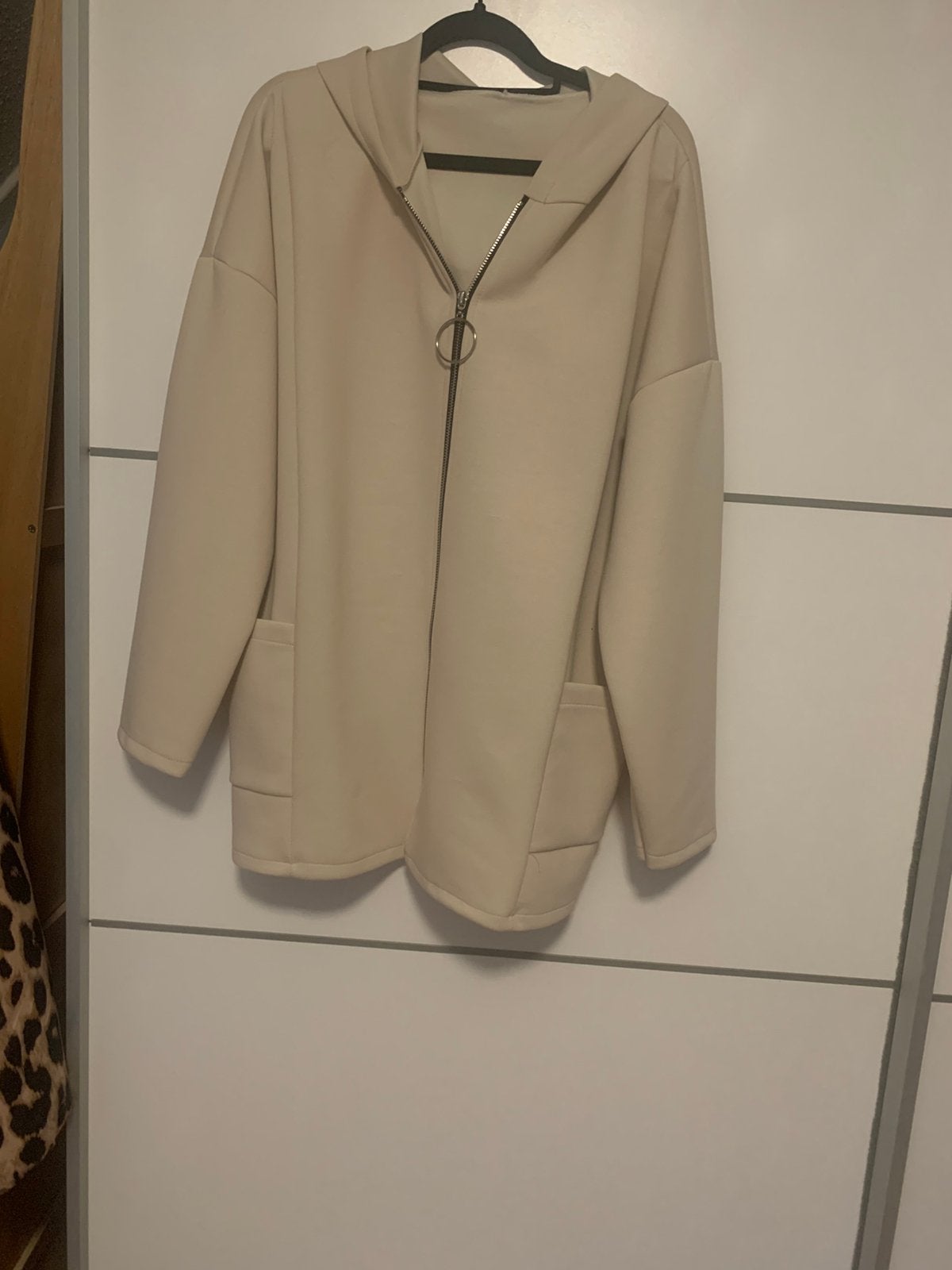 Dames jasje hody, Ophalen, Nieuw, Maat 42/44 (L), Beige