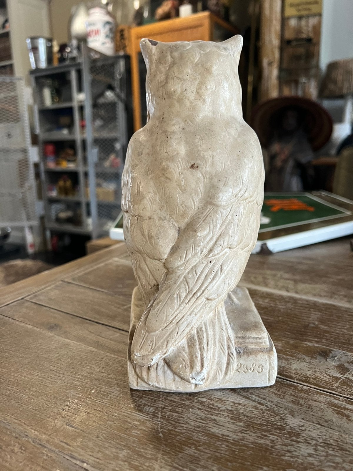MOOI BEELDJE GIPS UIL nr 2989 jaartal 1929, Ophalen of Verzenden