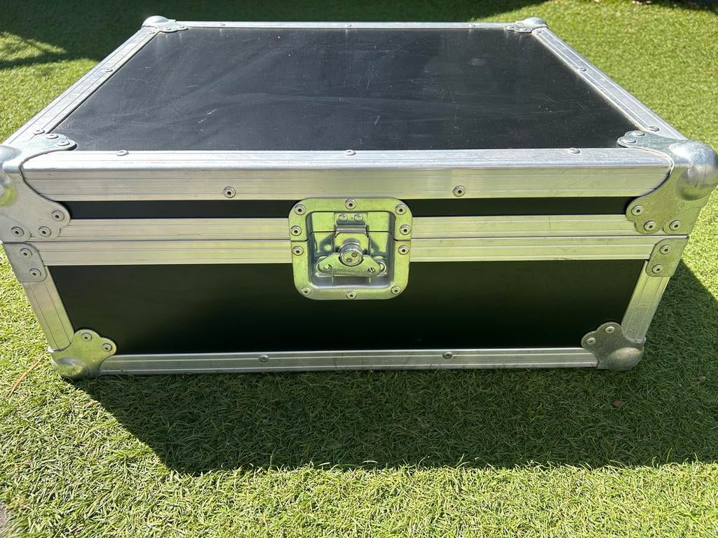 Stevige Flightcase voor mengpaneel/versterker of Apparatuur, Muziek en Instrumenten, Behuizingen en Koffers, Ophalen, Zo goed als nieuw