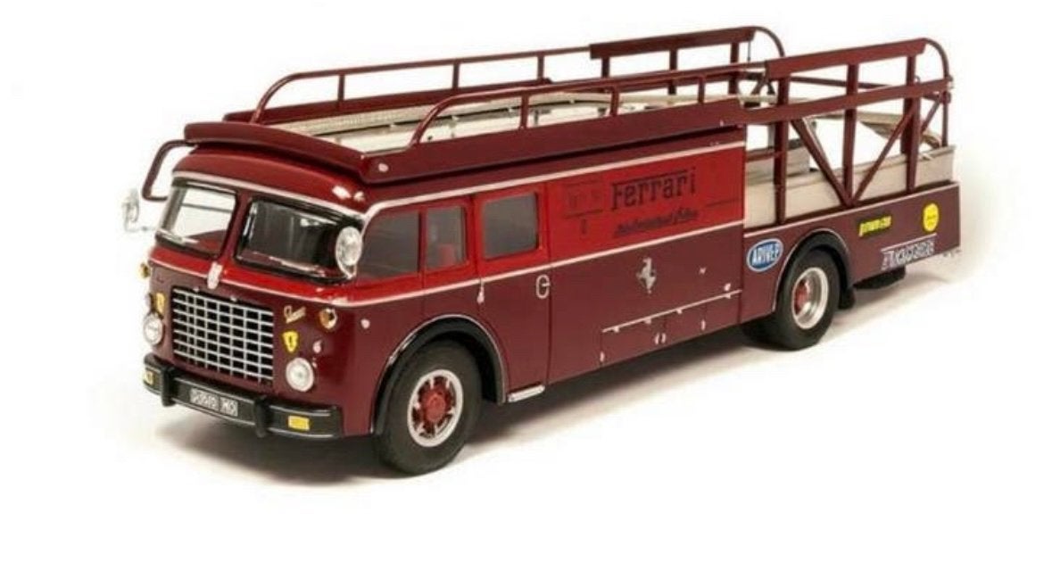 CMR Fiat 642 RN2 Bartoletti “Ferrari Renntransporter” 1957, Hobby en Vrije tijd, Modelauto's | 1:18, Ophalen of Verzenden, Nieuw