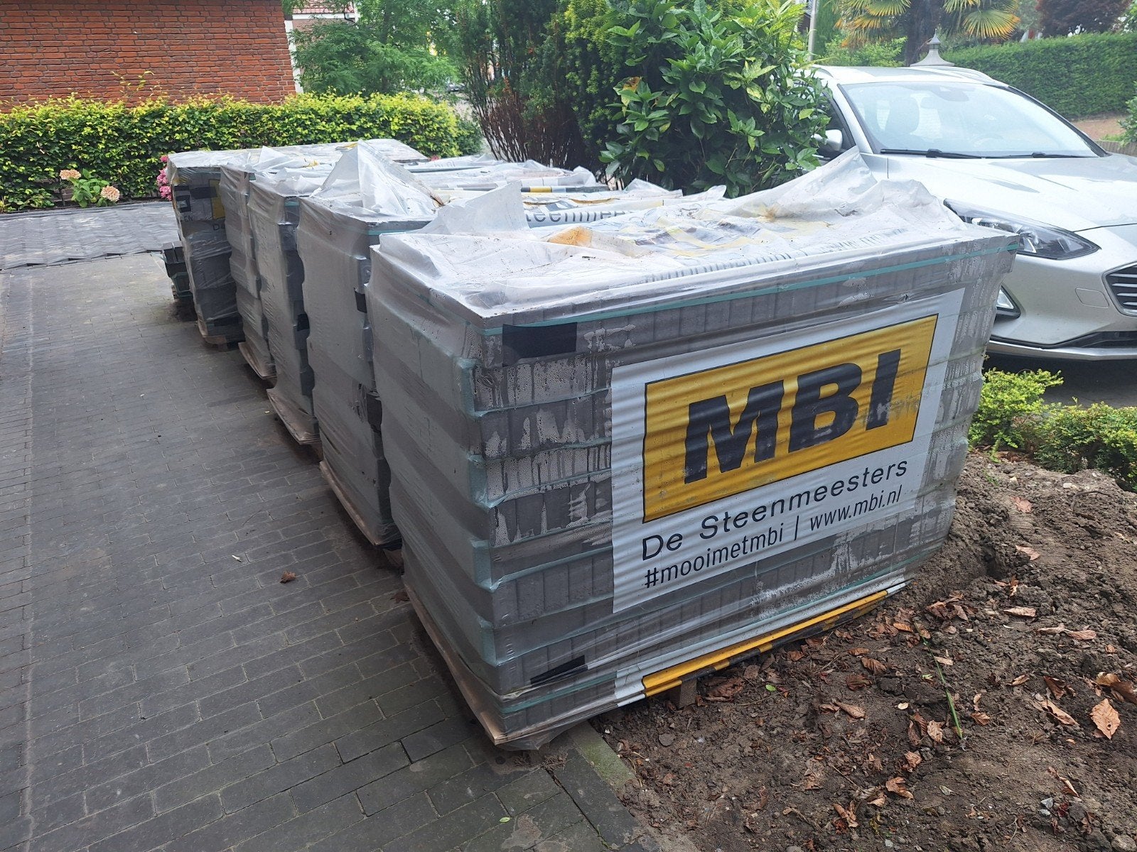 37,5m2 Beton klinkers Ant/Zwart €20,= p/m2, 5 pallets(NIEUW), Tuin en Terras, Tegels en Klinkers, Ophalen