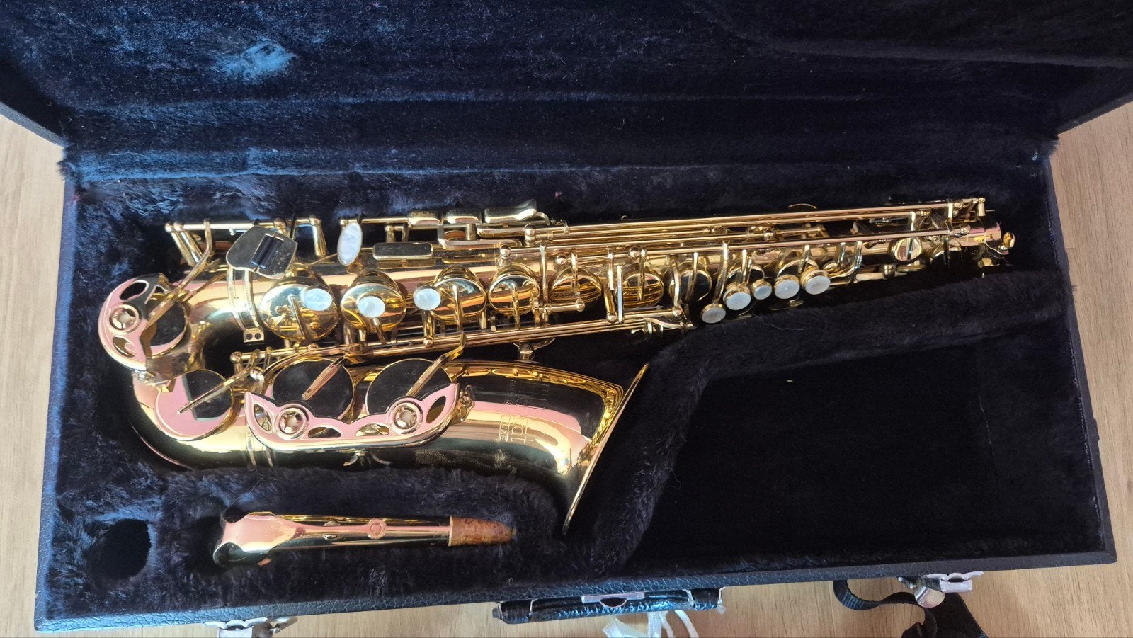 Elkhart alt saxofoon, Ophalen, Gebruikt, Alt, Met koffer
