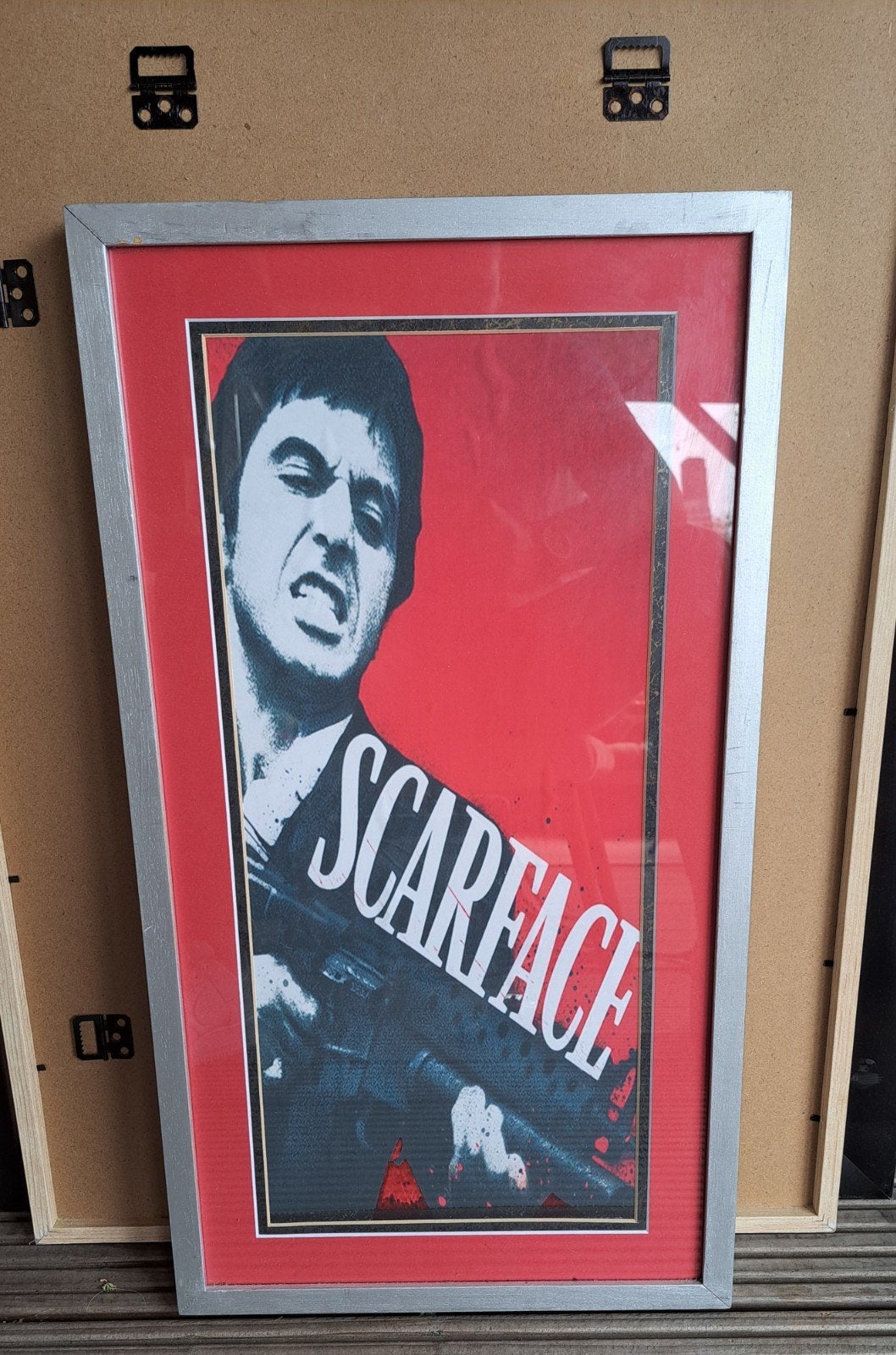 Scarface (34 x 63 cm), Verzamelen, Posters, Gebruikt, Film en Tv, A1 t/m A3, Rechthoekig Staand, Canvas of Doek, Met lijst, Ophalen