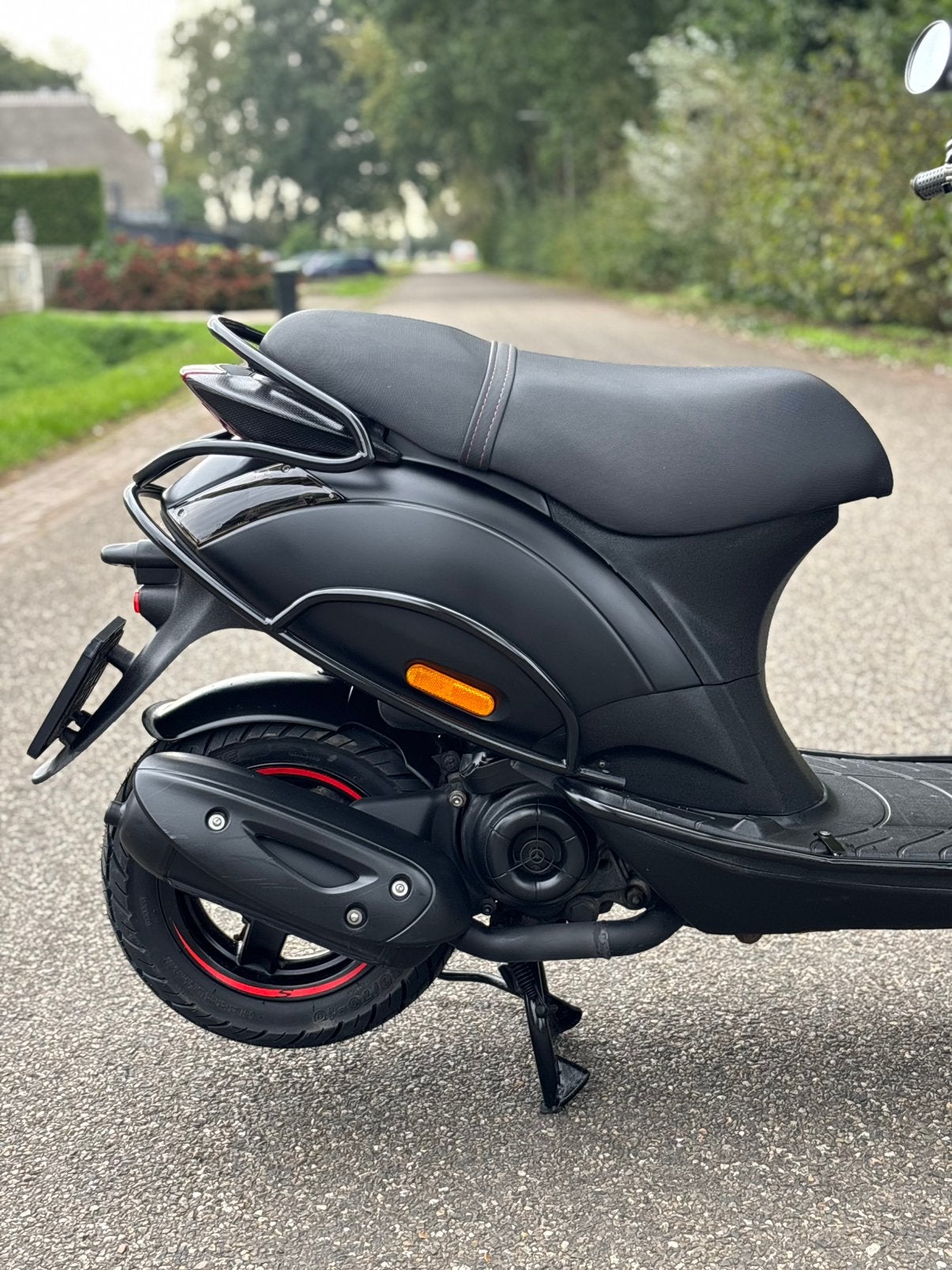 ✅ Zeer Nette Piaggio Zip Sp 2024 Brom 4T BLACK ON BLACK! ✅, Fietsen en Brommers, Zip, Ophalen of Verzenden, Zo goed als nieuw
