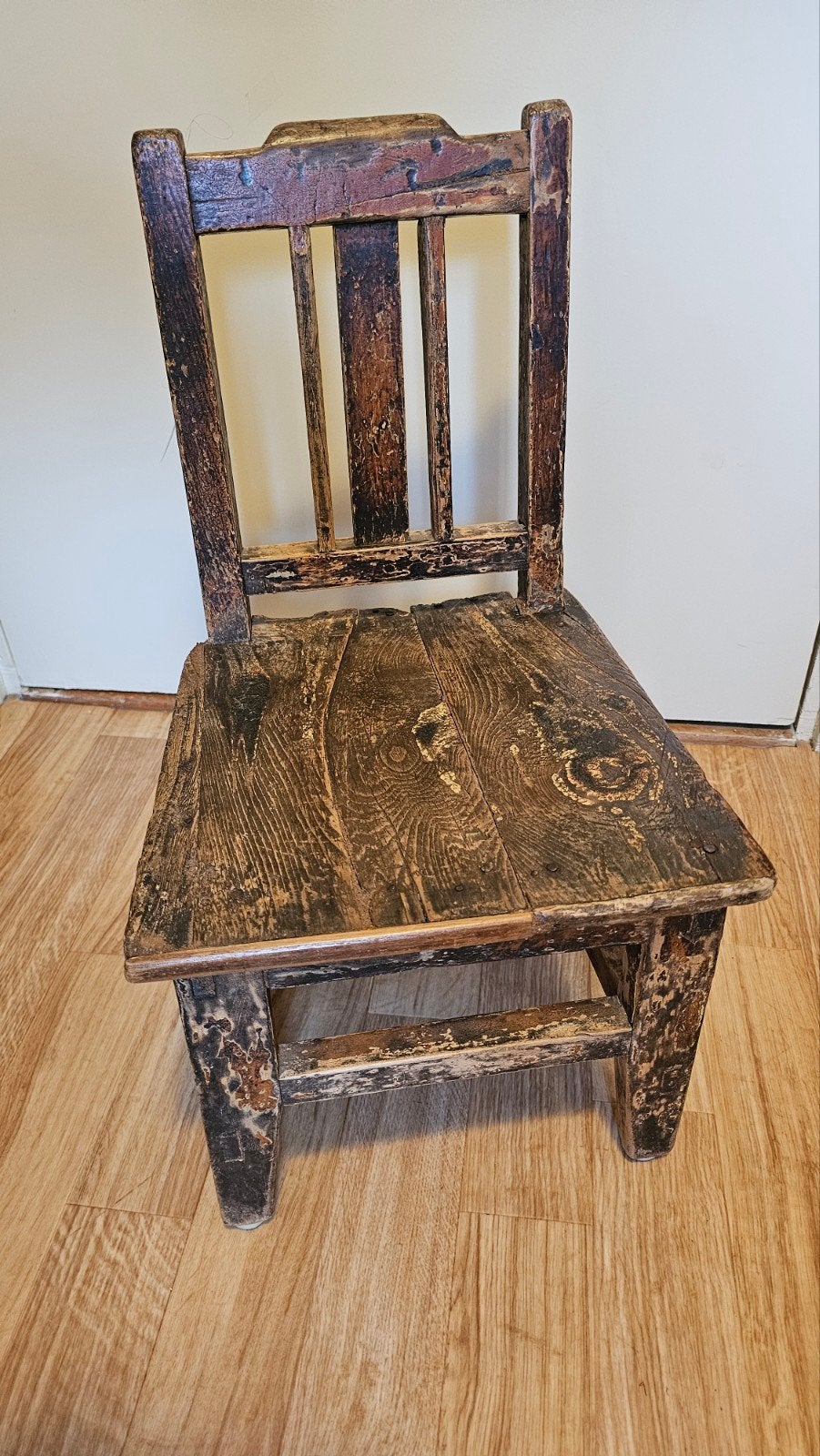 Brocante kinderstoeltje - Zithoogte 26 cm, Ophalen