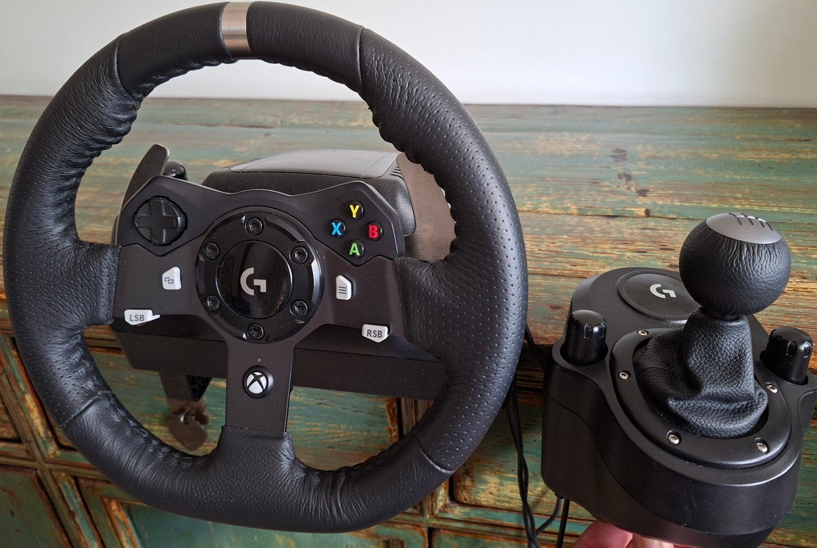 Logitech G920 Driving Force racestuur inclusief Shifter, Spelcomputers en Games, Spelcomputers | Xbox | Accessoires, Ophalen of Verzenden