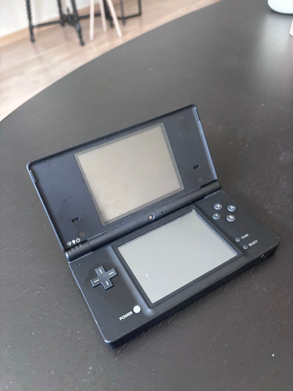 Nintendo DS Lite Zwart - Gebruikt, Spelcomputers en Games, Ophalen of Verzenden, Gebruikt, Zwart, DS Lite