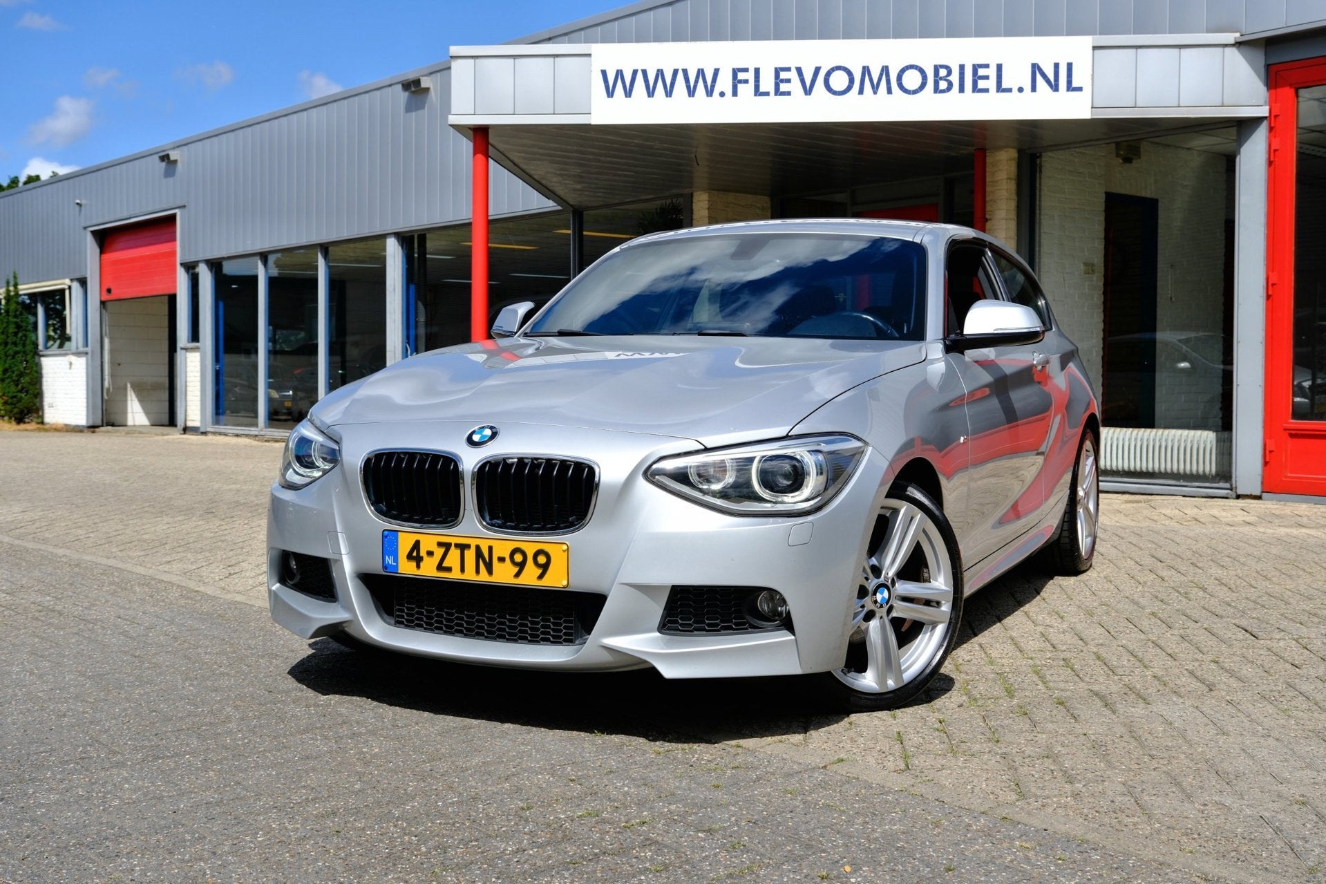 BMW 1-serie 116i M Sport Xenon|Sportstoelen|Navi||Alcantara|, Auto's, BMW, 1-Serie, Gebruikt, Euro 6, 4 cilinders
