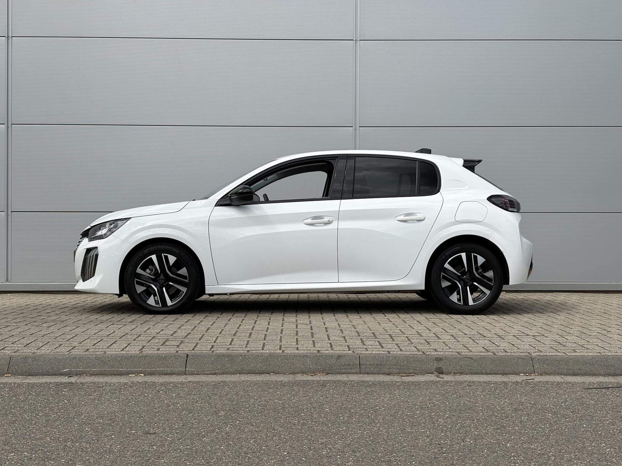 Peugeot 208 1.2 Hybrid 110 e-DCS6 Allure | Parkeerhulp | Cru, Auto's, Peugeot, 12 maanden, 1195 kg, Gebruikt, Euro 6