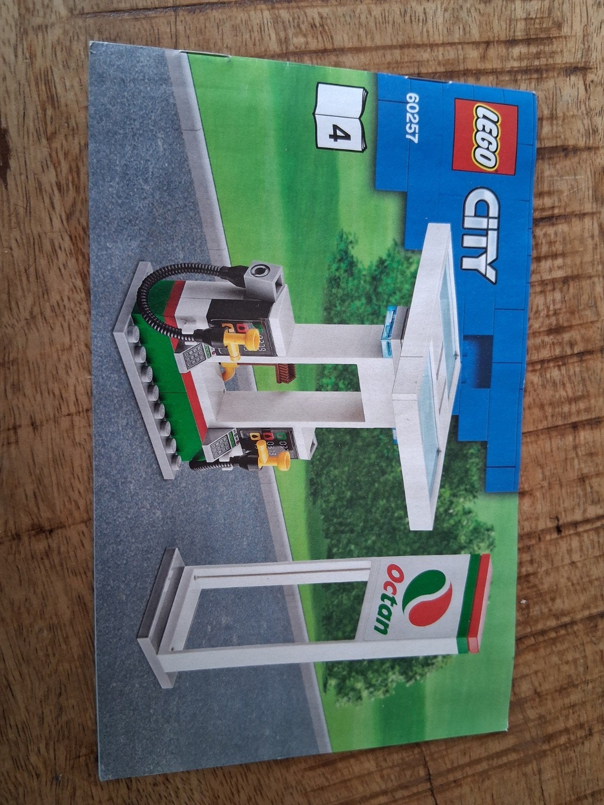 Lego City 60257 Benzinepomp Instructieboekje Deel 4, Lego, Accessoire, Ophalen of Verzenden, Inclusief instructies