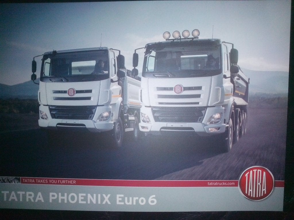 2x Tatra Phoenix Kipper brochures folders met DAF CF cabine, Ophalen of Verzenden, Zo goed als nieuw, Overige merken