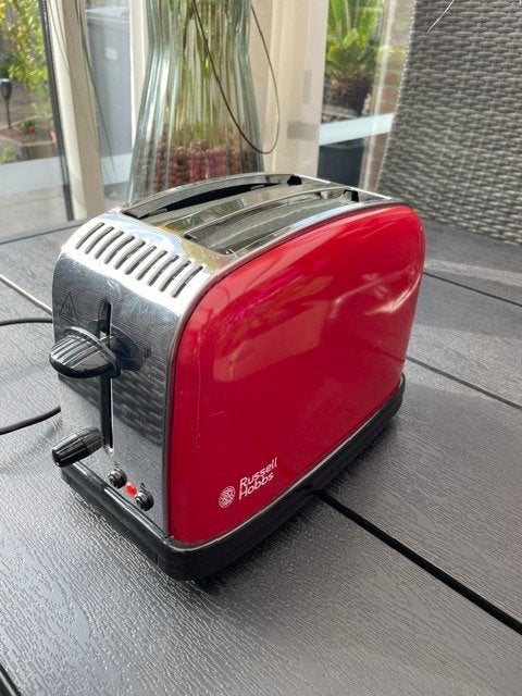 Russell Hobbs broodrooster rood, Ophalen, Gebruikt