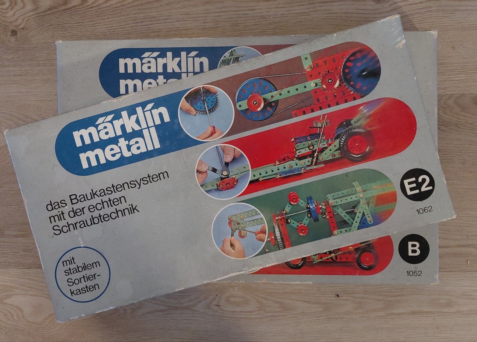 2 dozen Marklin Metall Meccano, Ophalen, Gebruikt, 1:144 of kleiner
