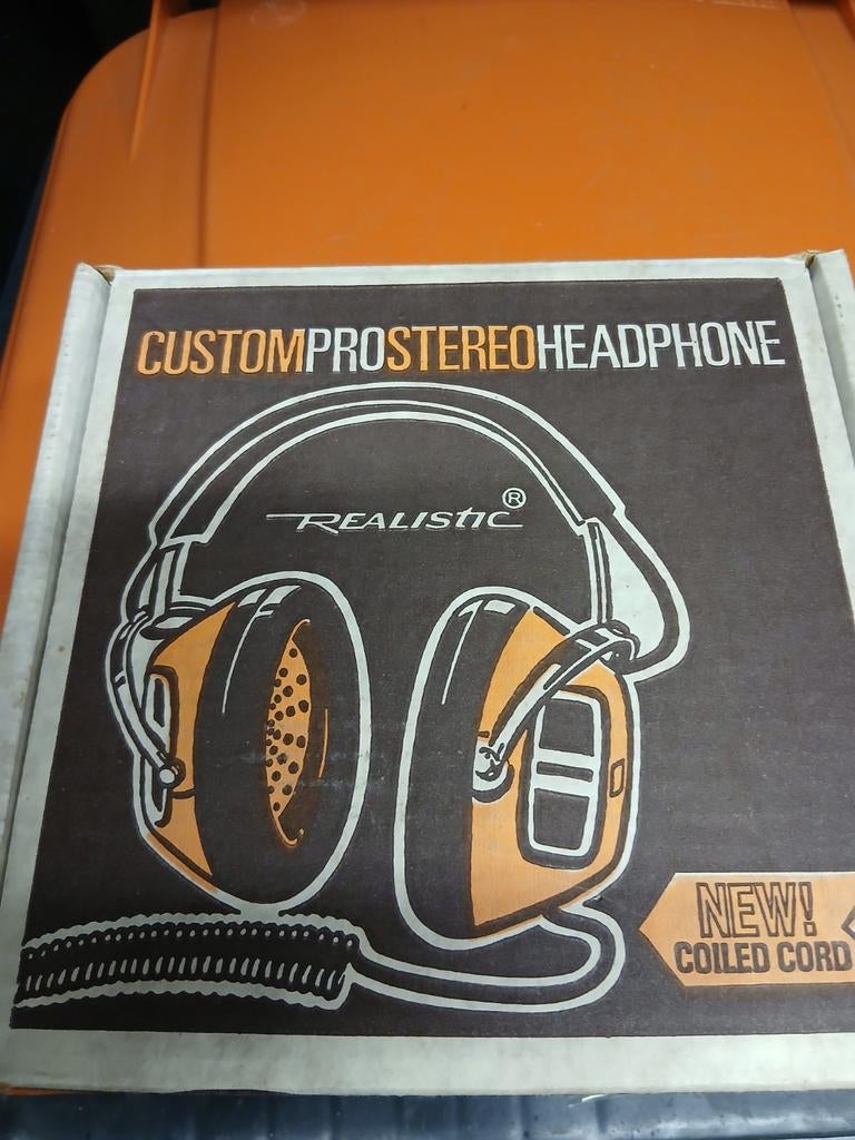 Vintage Realistic Custom Pro Stereo Hoofdtelefoon, Ophalen of Verzenden, Nieuw, Over oor (circumaural), Overige merken