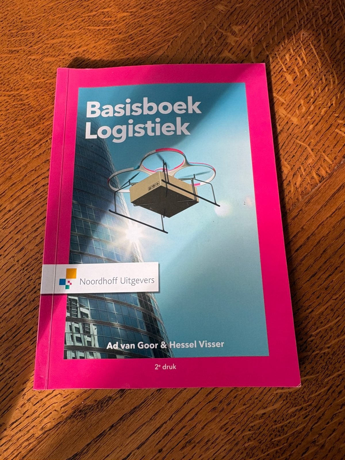 Basisboek logistiek, Ophalen of Verzenden, Zo goed als nieuw, Economie en Marketing