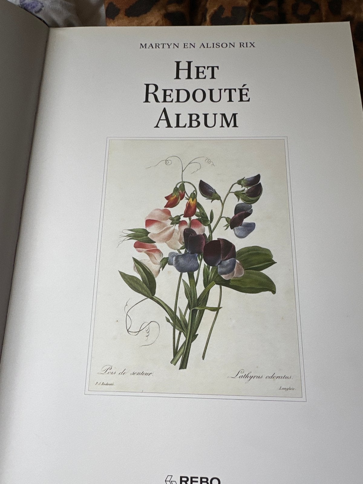 Het Redouté Album - Martyn en Alison Rix, Ophalen, Zo goed als nieuw, Bloemen, Planten en Bomen
