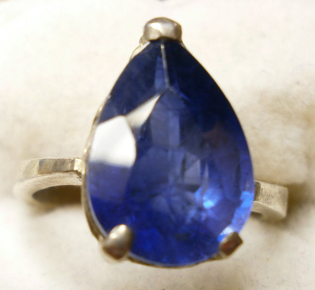 Saffier ring circa 1970 maat 17, Ophalen, Blauw, Zo goed als nieuw, 17 tot 18