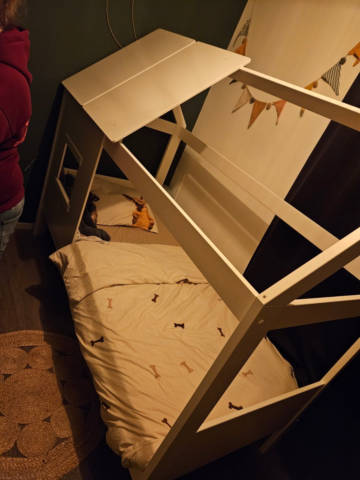 Kinderbed Huisje Wit - Zo goed als nieuw, Ophalen, 85 tot 100 cm, Zo goed als nieuw, Lattenbodem