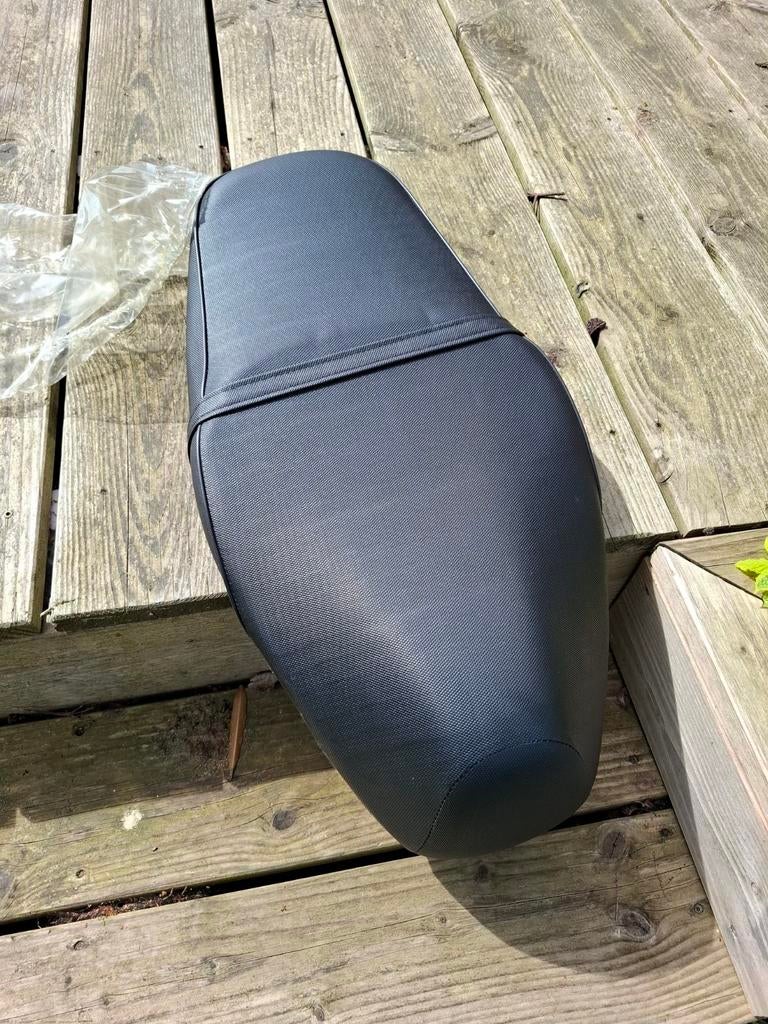 Buddyseat Retro scooter nieuw !, Ophalen of Verzenden, Nieuw, Zadel, Overige merken