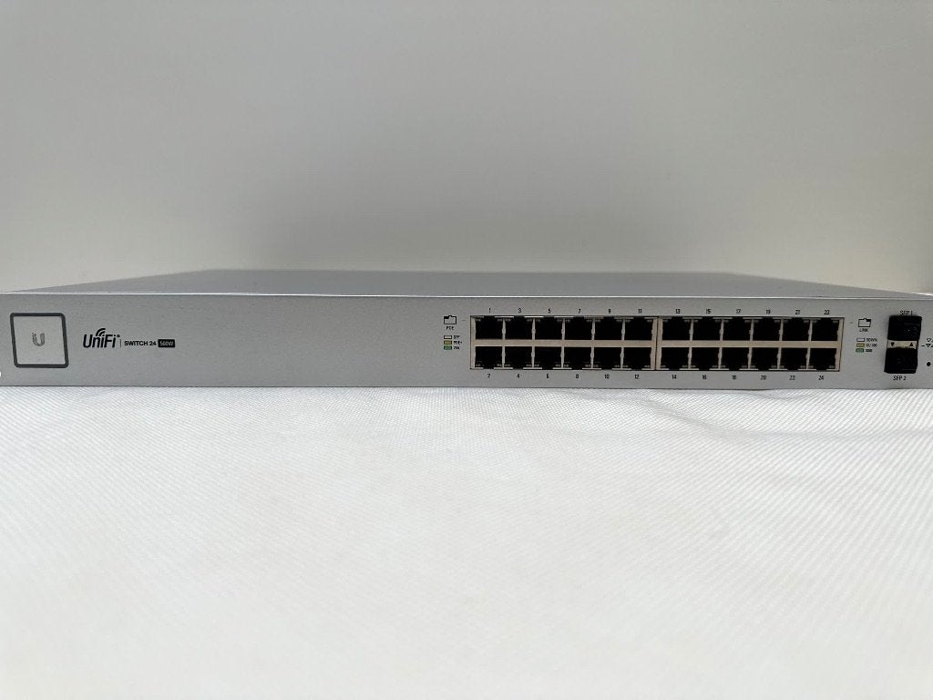 UniFi Switch (24-poorts, 500W PoE+) Ubiquiti, Computers en Software, Ophalen of Verzenden, Gebruikt