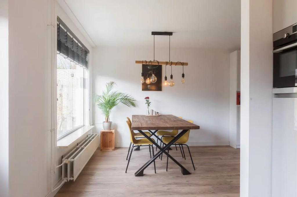 Robuuste eettafel van Indonesisch boothout – 180 x 100 cm, Huis en Inrichting, Tafels | Eettafels, 100 tot 150 cm, Zo goed als nieuw