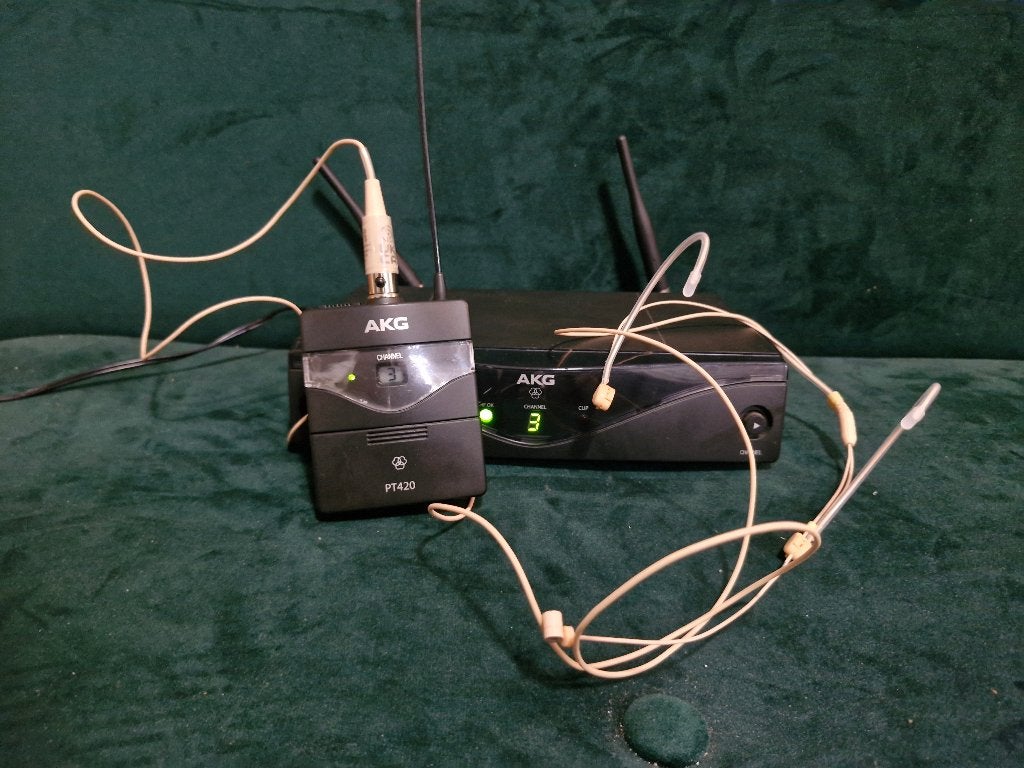 AKG WMS420 zenderset met the t.bone HeadmiKe, Muziek en Instrumenten, Ophalen, Gebruikt, Overige typen
