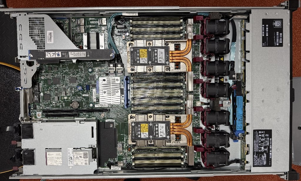 HPE Proliant DL360 Gen10, Ophalen, 64 GB, Hot swappable onderdelen, Zo goed als nieuw
