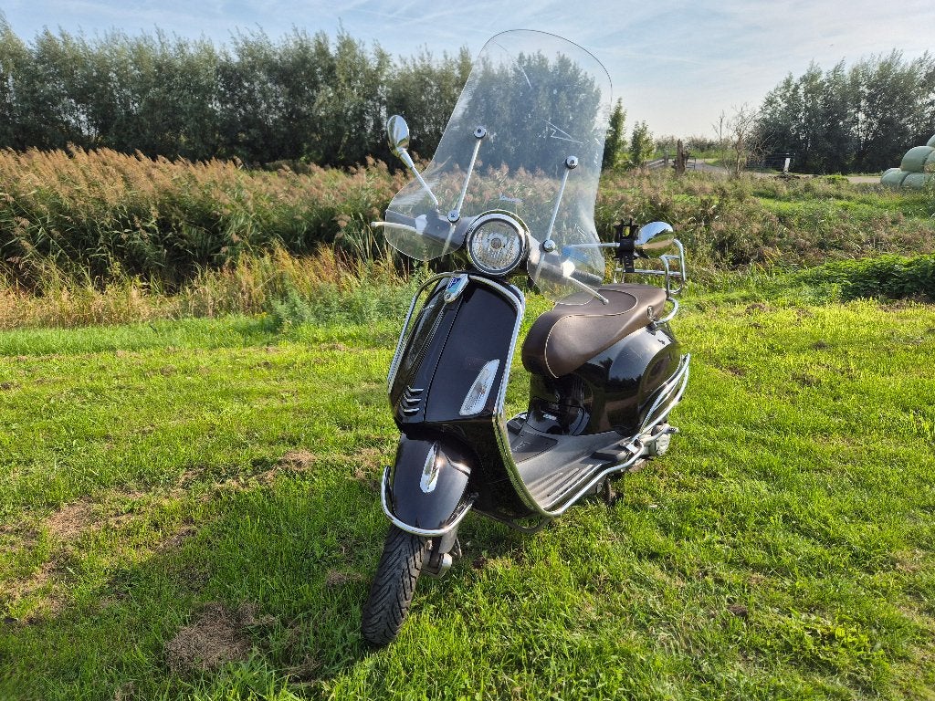 Vespa Primavera 50cc 45km Scooter, Fietsen en Brommers, Ophalen, Gebruikt, Overige modellen, Maximaal 45 km/u