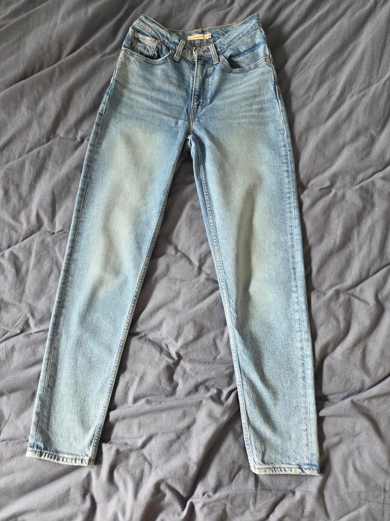 Levi's Premium 80s Mom Jeans - Dames Spijkerbroek, Blauw, Overige jeansmaten, Ophalen of Verzenden, Zo goed als nieuw
