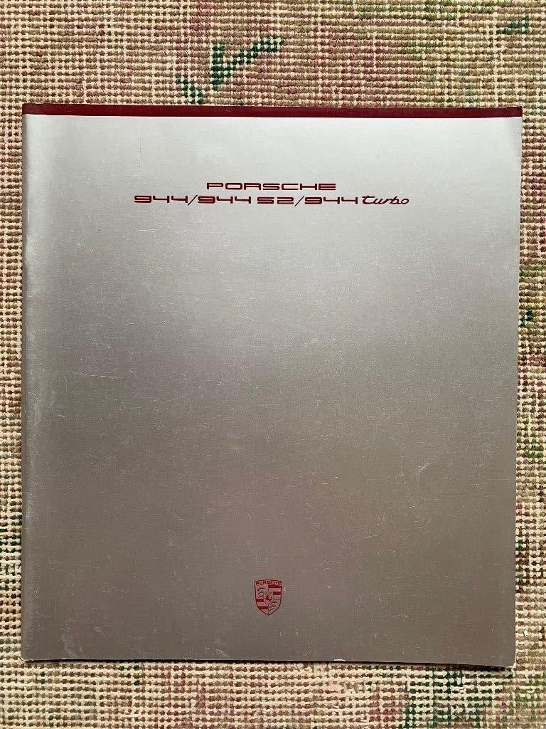 Amerikaanse folder brochure Porsche 944 1989 izgs, Porsche, Ophalen of Verzenden, Zo goed als nieuw, Porsche
