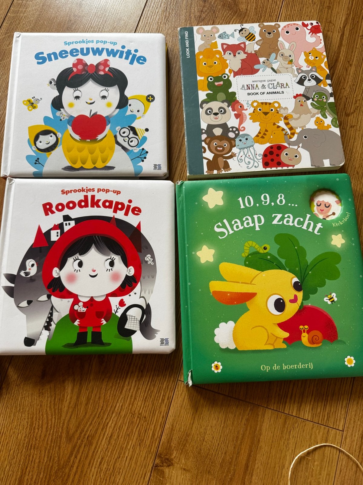 4 Kinderboeken: Sprookjes pop-up, Look and Find, Slaap zacht, Boeken, Ophalen, Uitklapboek, Jongen of Meisje, Zo goed als nieuw