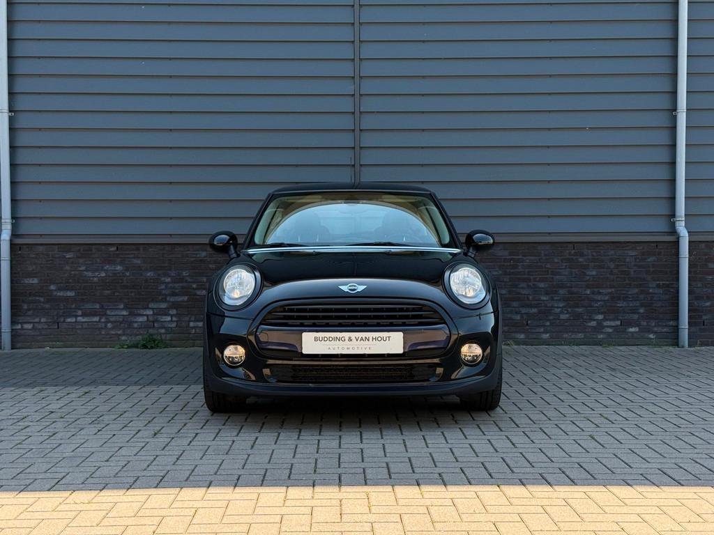 MINI 1.5 Cooper Salt 136pk Cruise Navi Climate 17" Union Jac, Voorwielaandrijving, 4 stoelen, Origineel Nederlands, Bedrijf