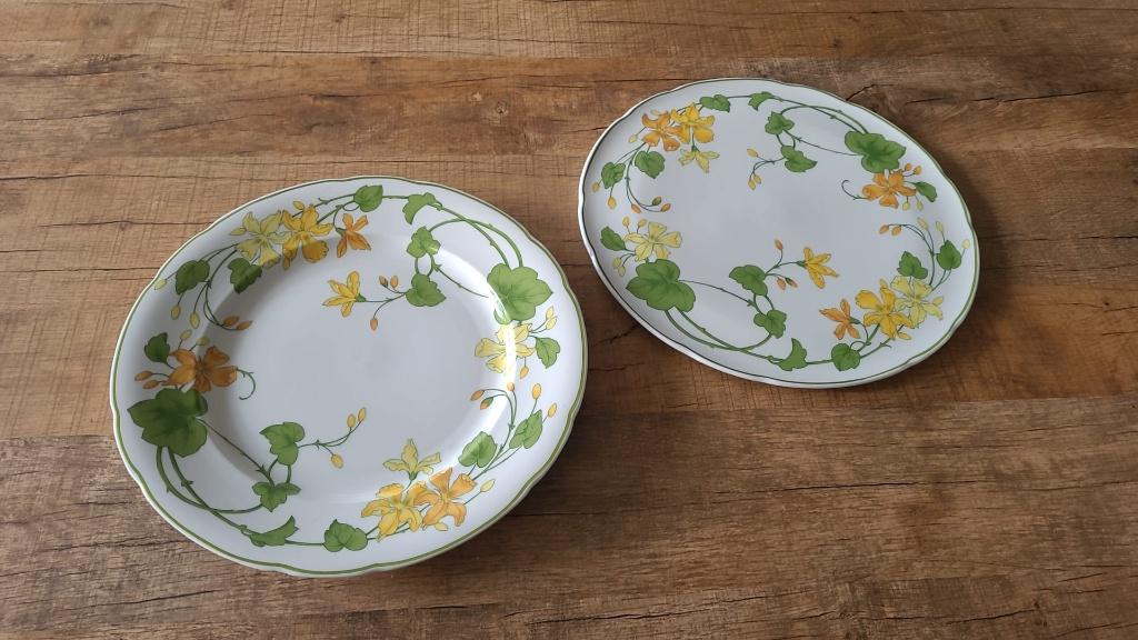 Vintage Villeroy & Boch Geranium - Serveerschalen rond, Huis en Inrichting, Keuken | Servies, Ophalen of Verzenden, Overige stijlen