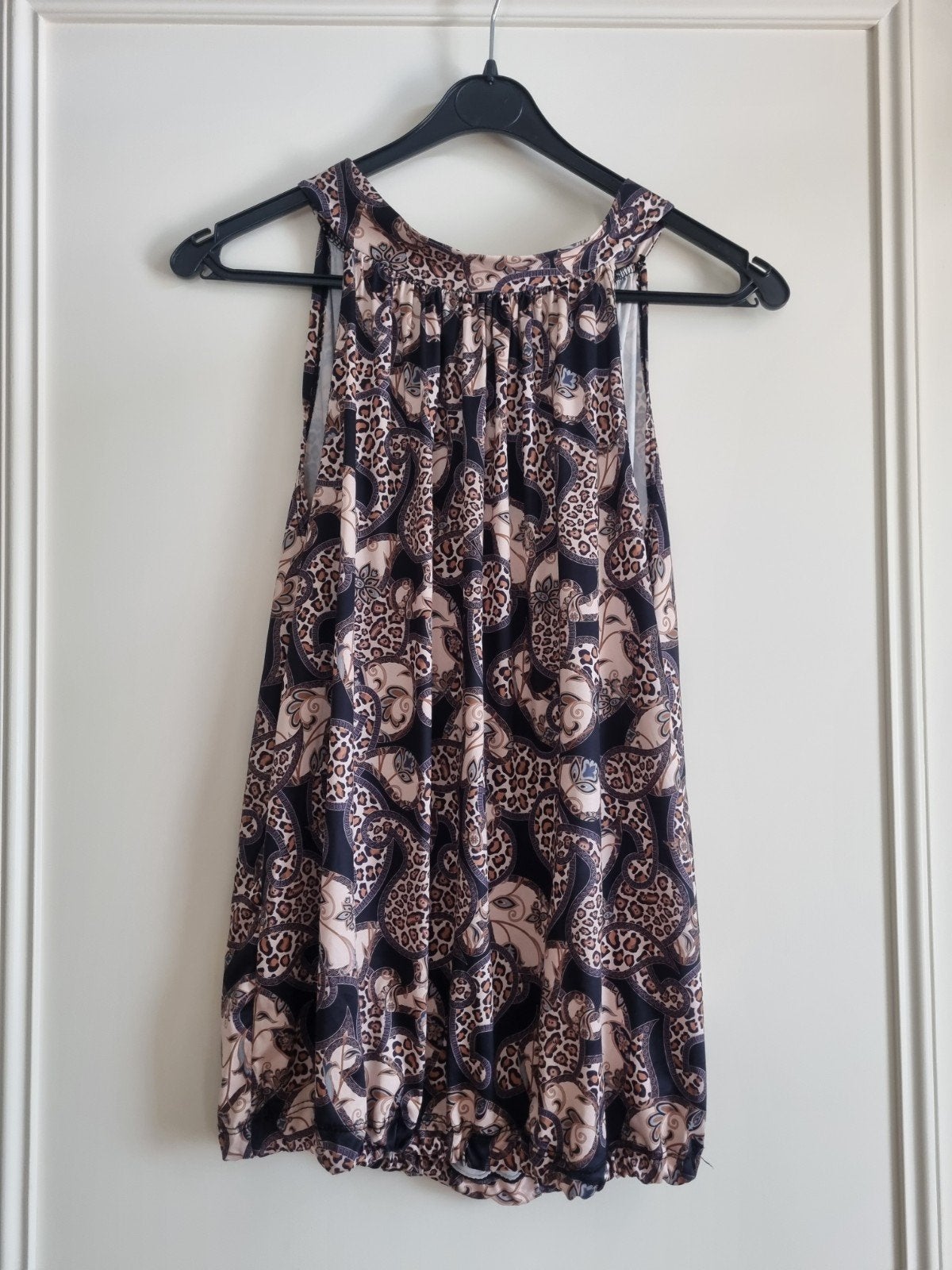 Mouwloze haltertop  top met paisley-patroon, Kleding | Dames, Maat 38/40 (M), Meerkleurig, Ophalen of Verzenden, Zonder mouw