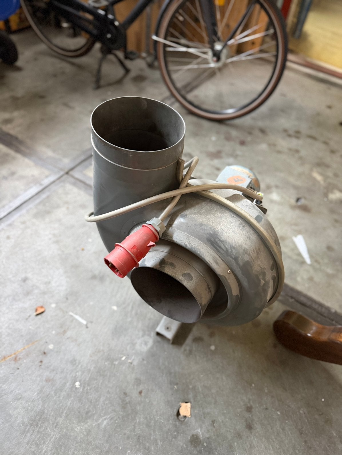 Ventilator op 380 V krachtstroom., Ophalen of Verzenden, Gebruikt, Afzuiger