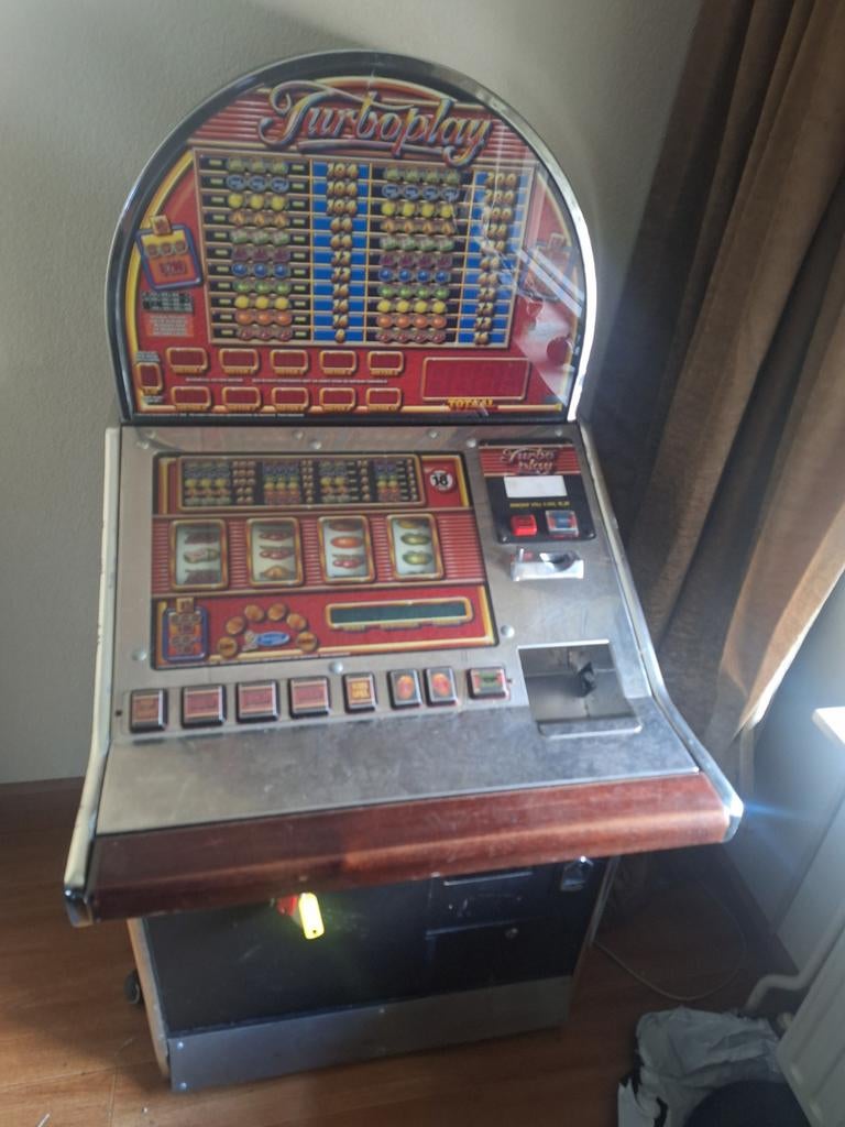 Turboplay gokkast - zitmodel, vrij spel en uitbetaling, Verzamelen, Automaten | Gokkasten en Fruitautomaten, Euro, Ophalen, Gebruikt