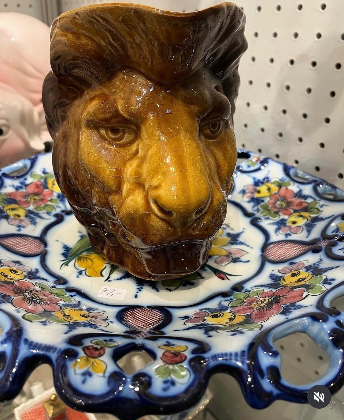 Zeer zeldzame majolica leeuw waterkan Sarreguemines France, Antiek en Kunst, Verzenden