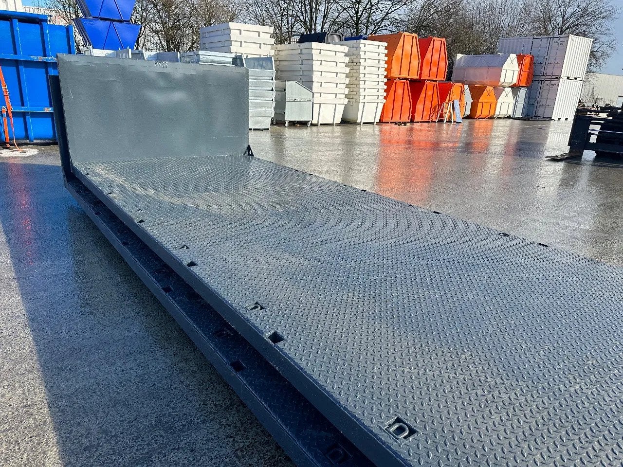 Sidalco 6,5 meter Laadflat met rongen en sjorogen en oprij k, Zakelijke goederen