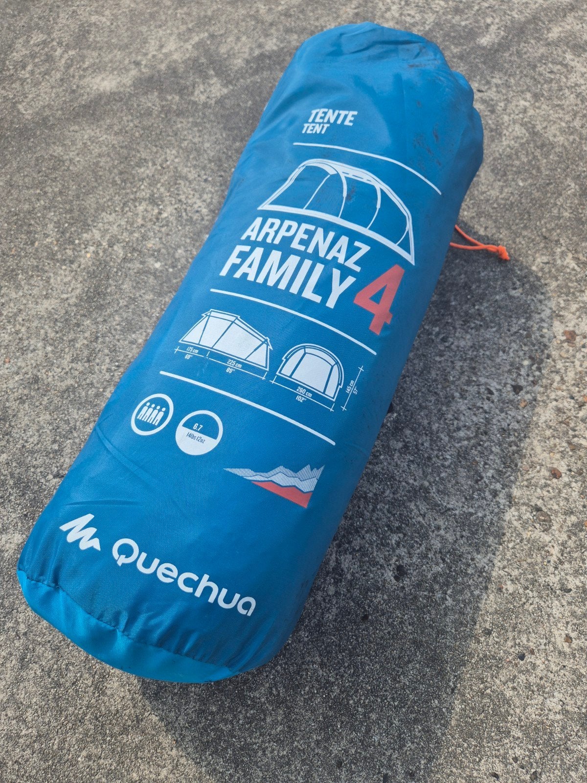 NOOIT Gebruikt Quechua Arpenaz Family 4 Tent, Caravans en Kamperen, Tenten, Ophalen, Tot en met 4