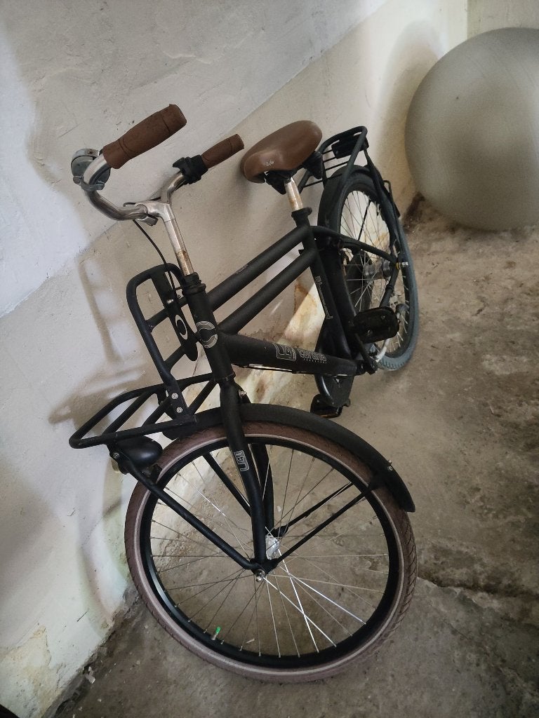 Cortina U4 jongensfiets zwart 24 inch, Fietsen en Brommers, Fietsen | Jongens, Ophalen, Terugtraprem, Versnellingen, Cortina