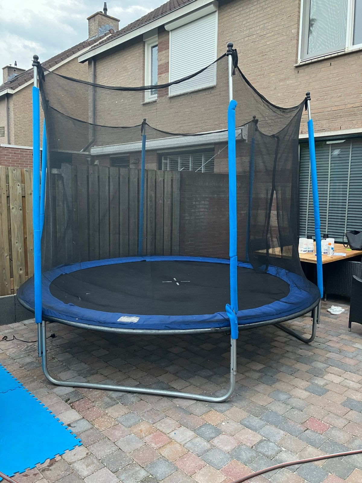 Trampoline met veiligheidsnet, Ophalen, Gebruikt