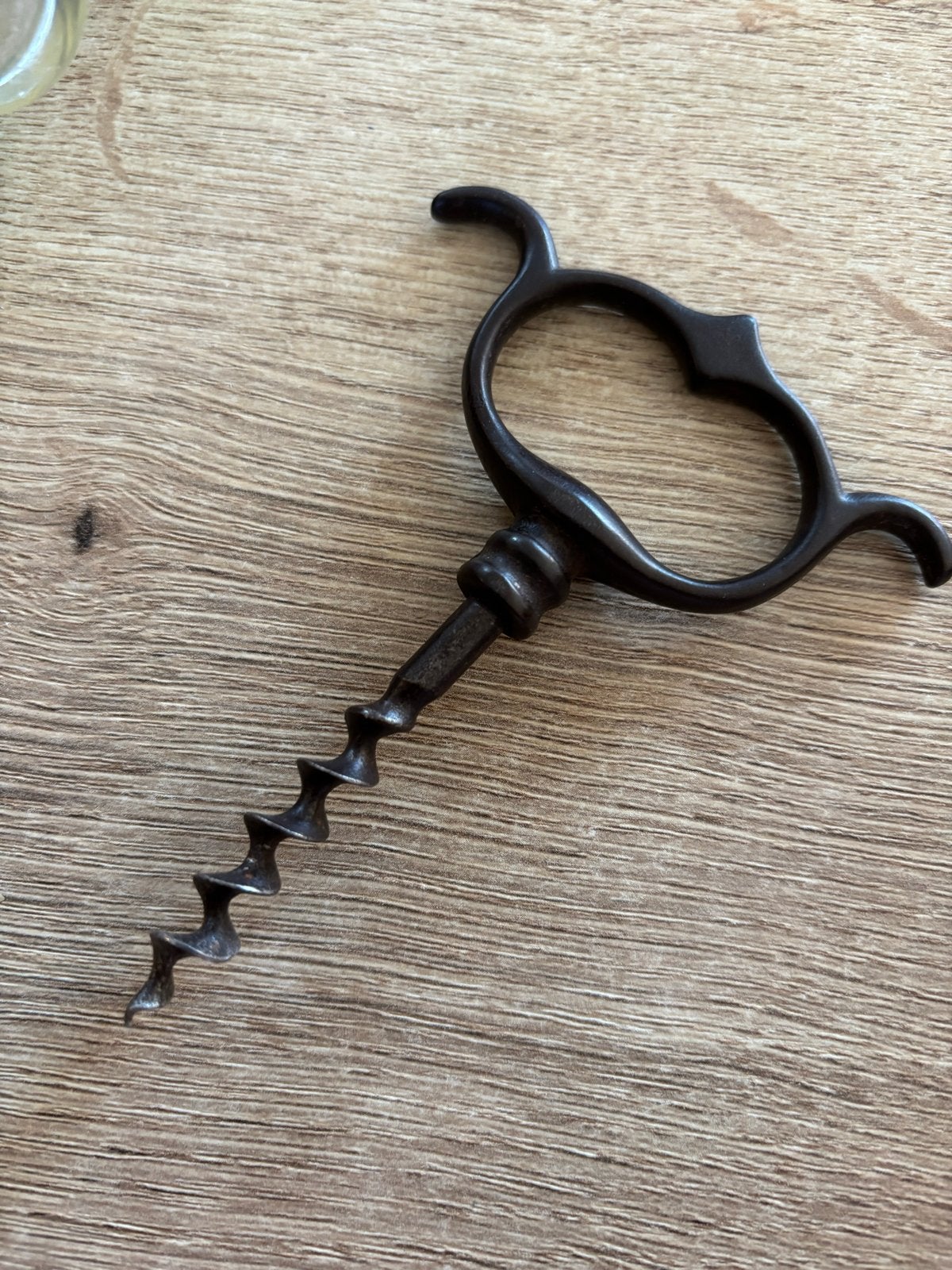 Antieke kurkentrekker met sierlijk handvat, Ophalen of Verzenden
