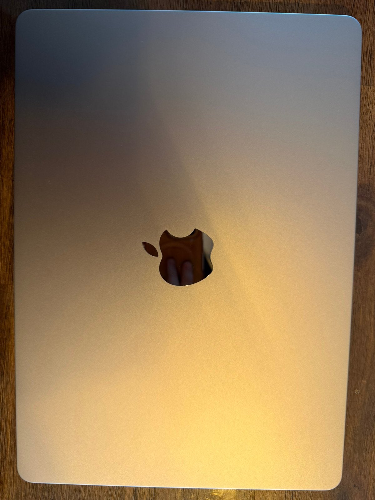 Foto 4 van MacBook Air 13” M4 – 16GB – 256GB – Zilver – zgan
