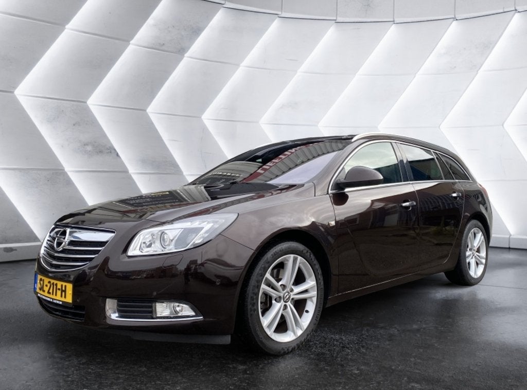 Opel Insignia Sports Tourer 1.6 T Sport (bj 2012), Auto's, Opel, Euro 5, Gebruikt, 4 cilinders, Bruin