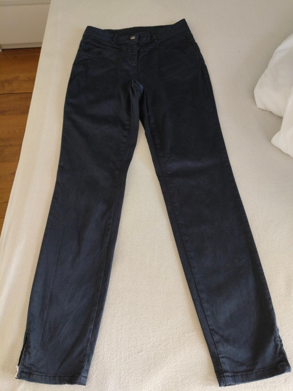 Mila Sarvé broek donkerblauw 34 ,(36) zgan, Mila Sarvé, Blauw, Ophalen of Verzenden, Zo goed als nieuw