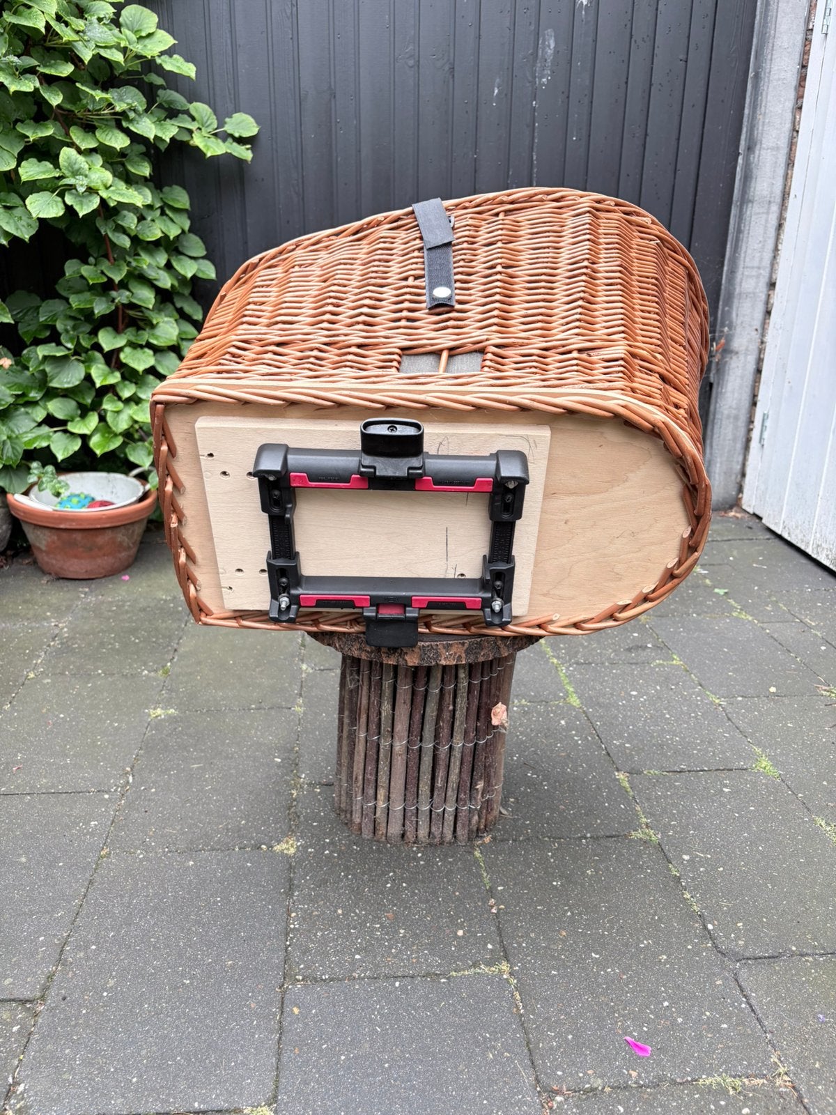 Hondenmand voor op de fiets., Ophalen of Verzenden, Zo goed als nieuw, Riet