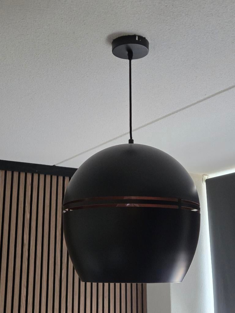 Hanglamp Ninthe zwart en rose goud, Huis en Inrichting, Lampen | Hanglampen, Ophalen of Verzenden, Nieuw, Metaal, Minder dan 50 cm