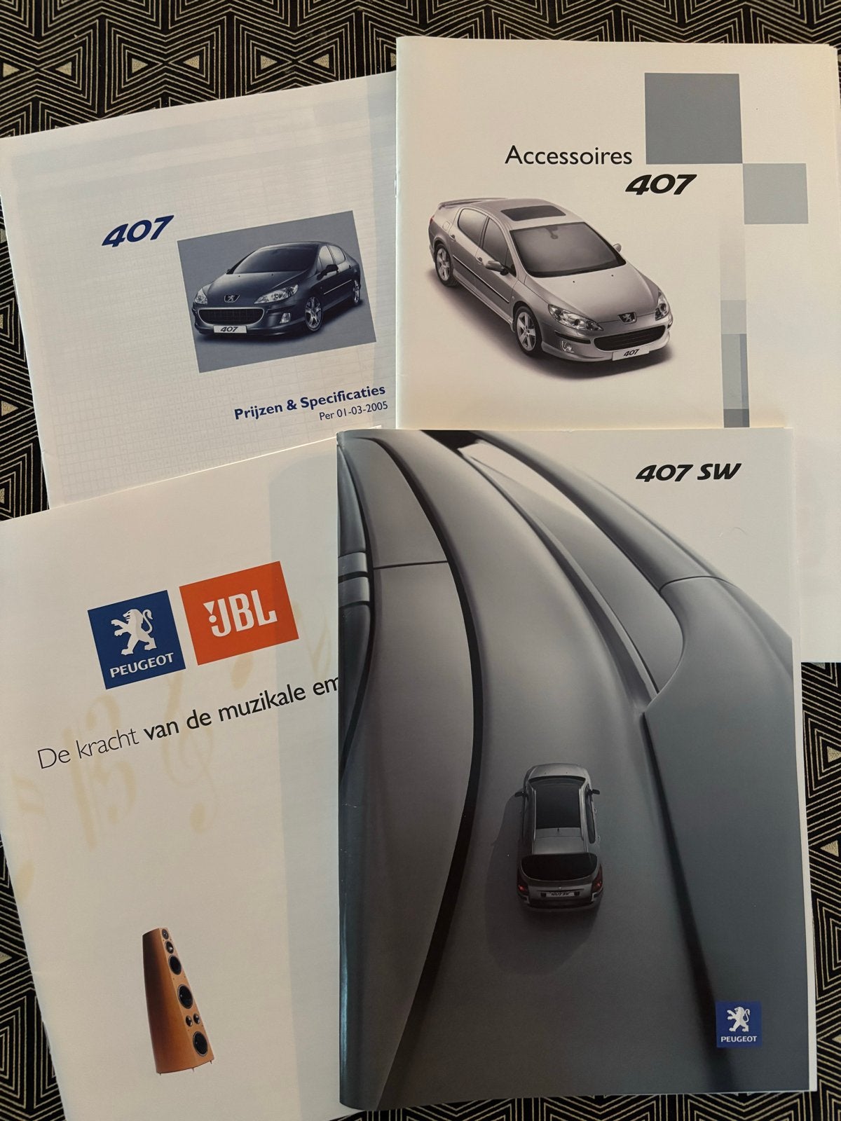 Peugeot 407 Brochures & Accessoires Catalogus, Ophalen of Verzenden, Zo goed als nieuw, Peugeot